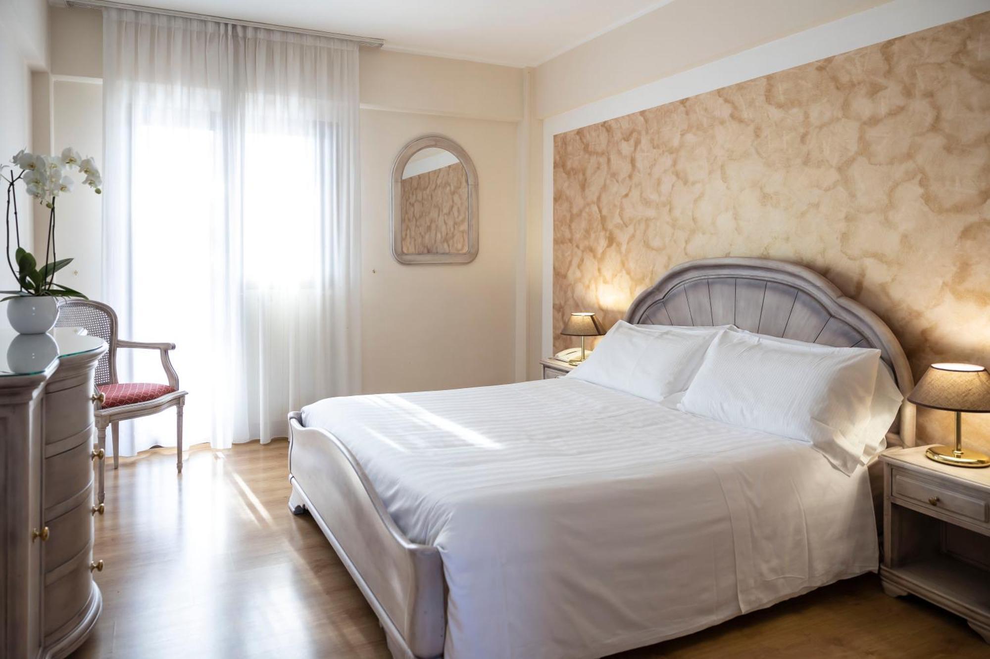Grand Hotel Del Parco Pescasseroli Oda fotoğraf