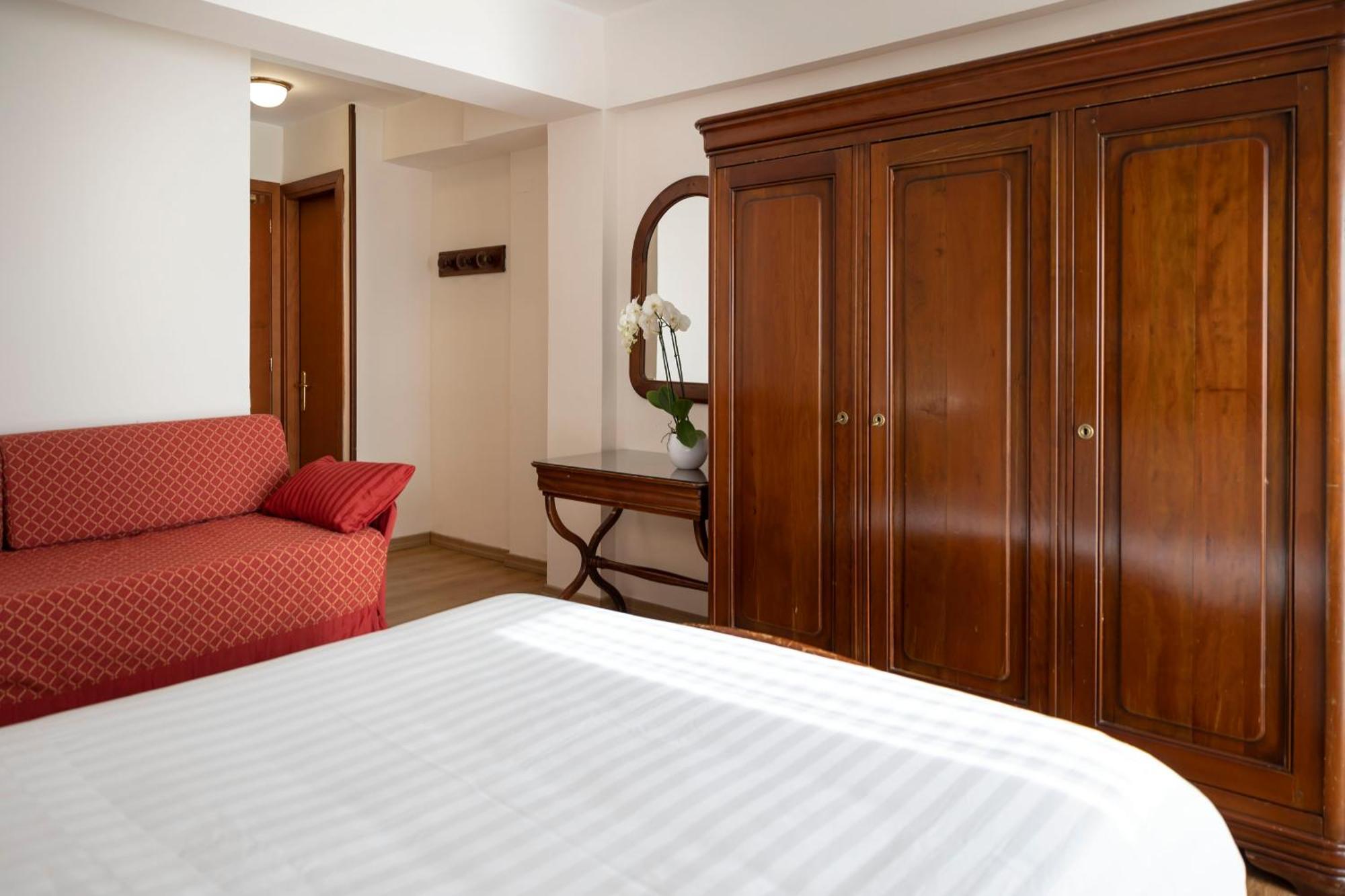 Grand Hotel Del Parco Pescasseroli Oda fotoğraf